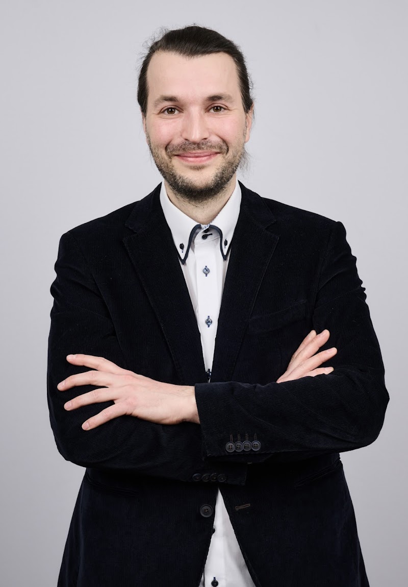 Dr. med. Evgeniy Prives – Facharzt für MKG-Chirurgie